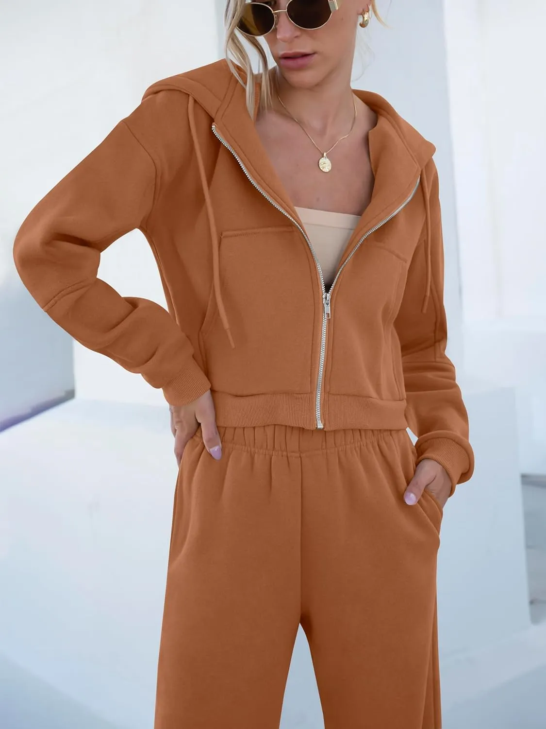 ANRABESS Women 2 Piece Outfits Sweatsuit Zip Up Crop Hoodies SweatPants Lounge Matching Sweat Set 2024 Winter Trendy Clothes