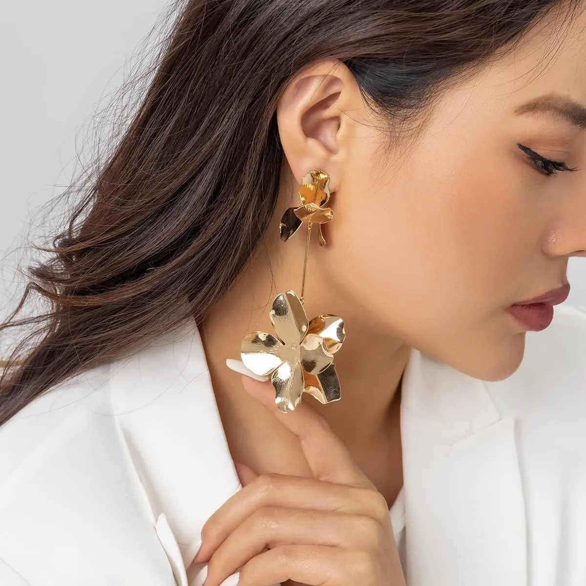Gold Flower Earrings Chunky Gold Statement Earrings for Women Trendy Floral Earrings Boho Exaggerated Jewelry Gifts Spring Dresses for Women 2025 Outfits Accessories