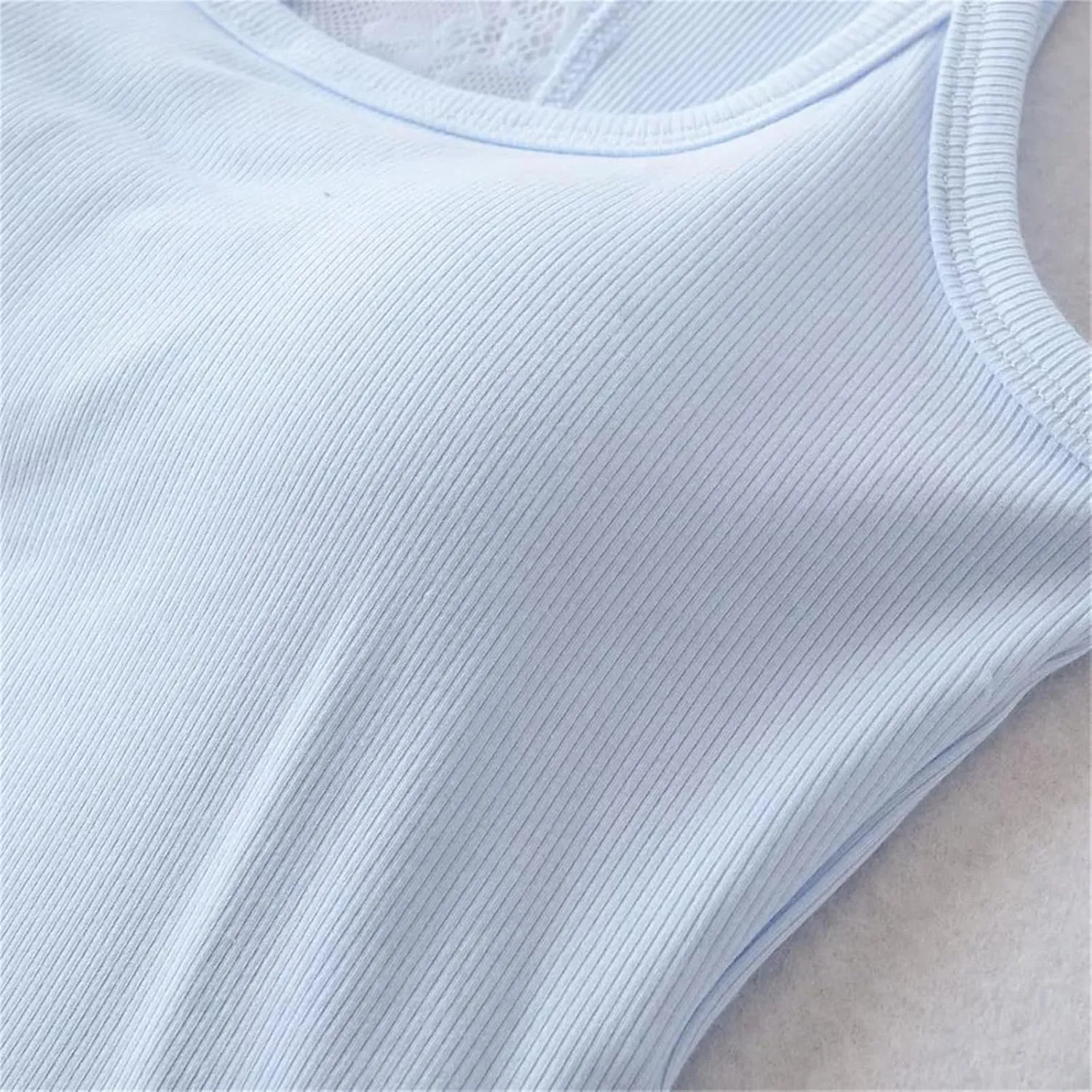Women's Round Neck Sleeveless Top Lace Back Built-in Chest Pad Summer Slim Casual Camisole